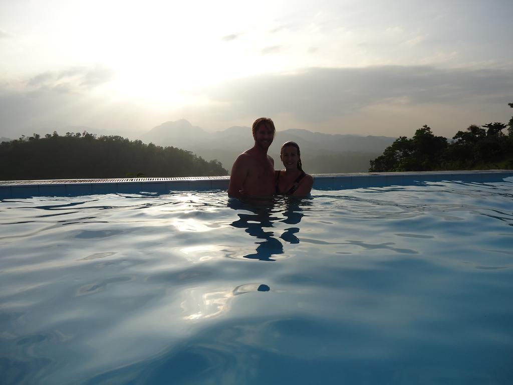 Sky Lodge Канди Экстерьер фото