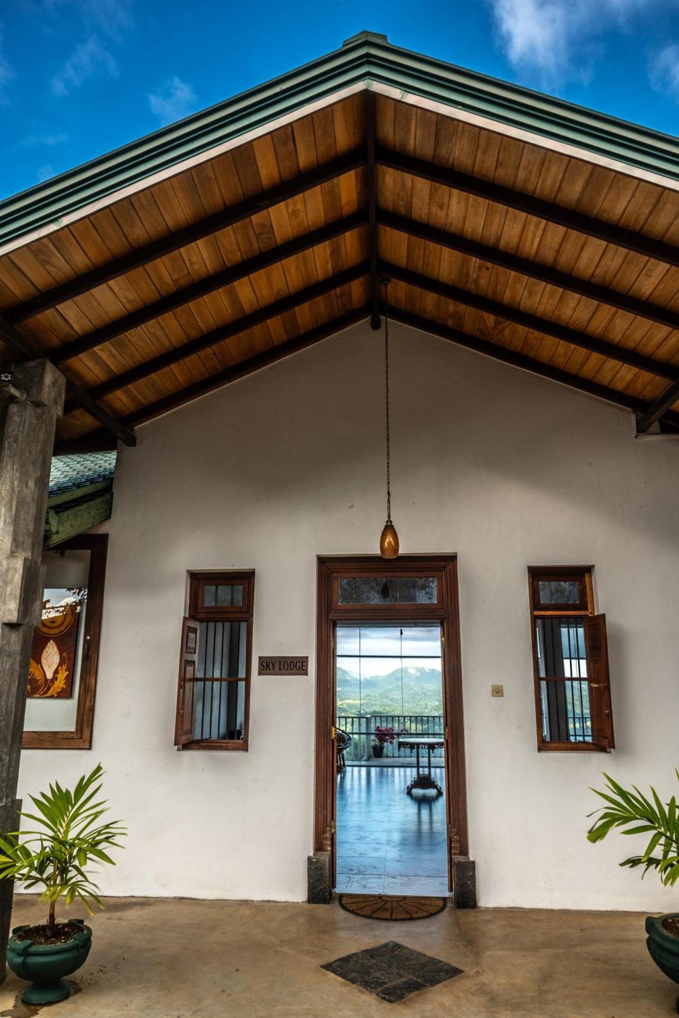 Sky Lodge Канди Экстерьер фото