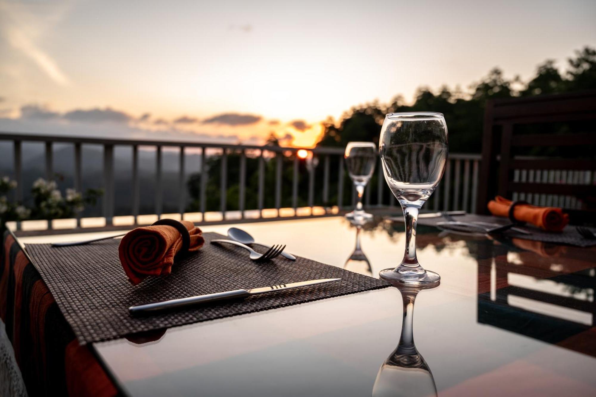 Sky Lodge Канди Экстерьер фото