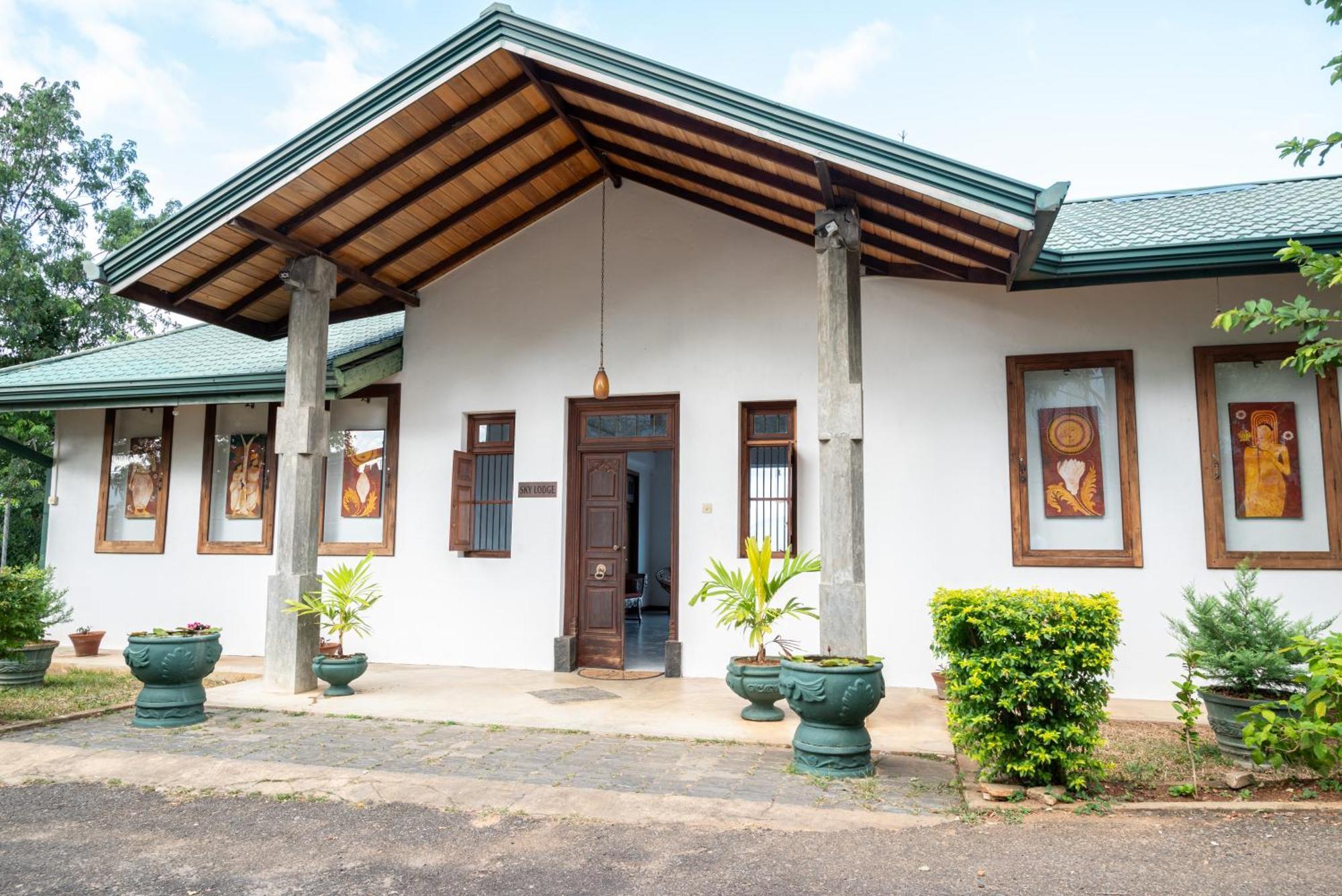 Sky Lodge Канди Экстерьер фото