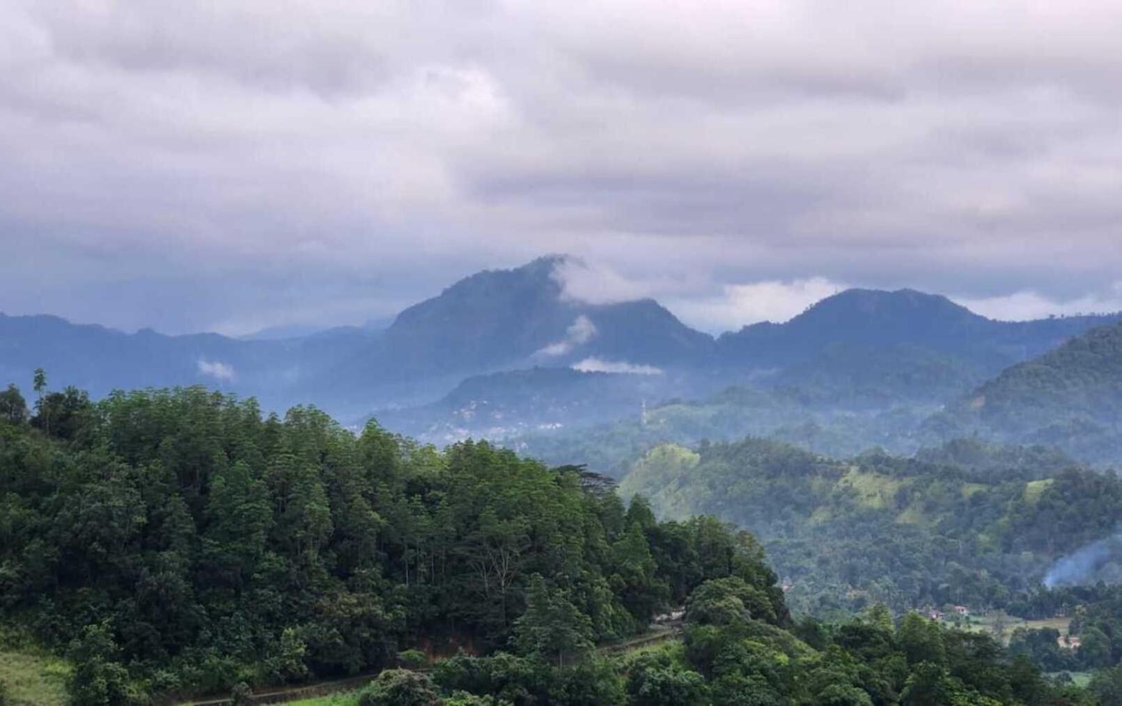 Sky Lodge Канди Экстерьер фото