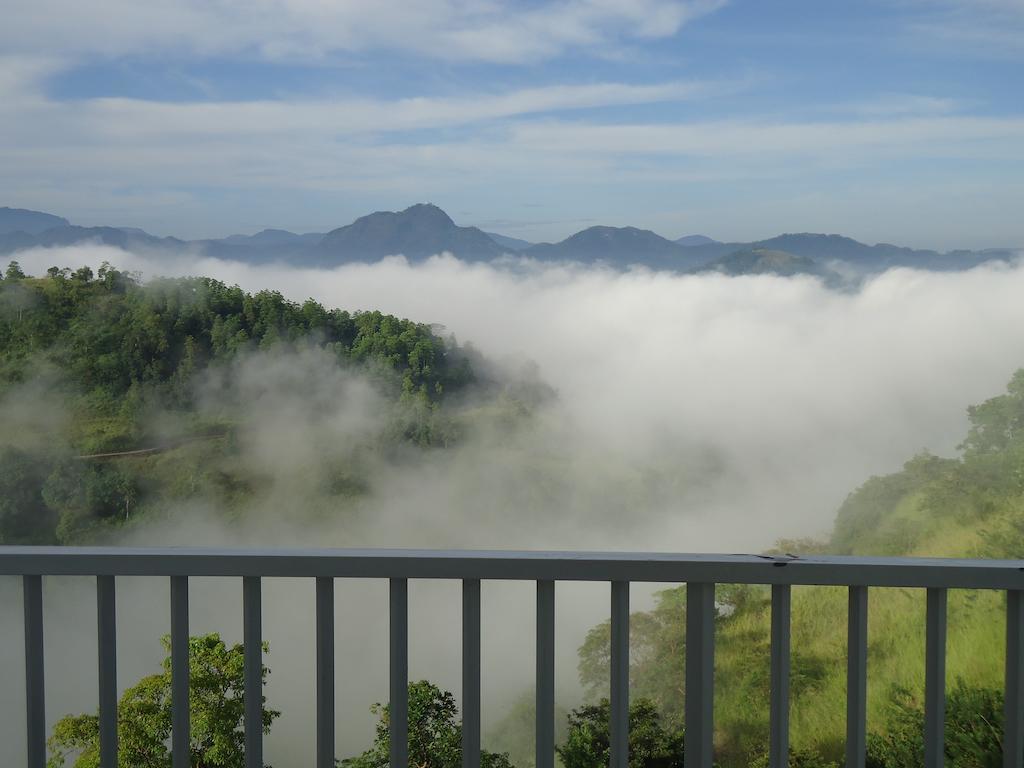 Sky Lodge Канди Экстерьер фото