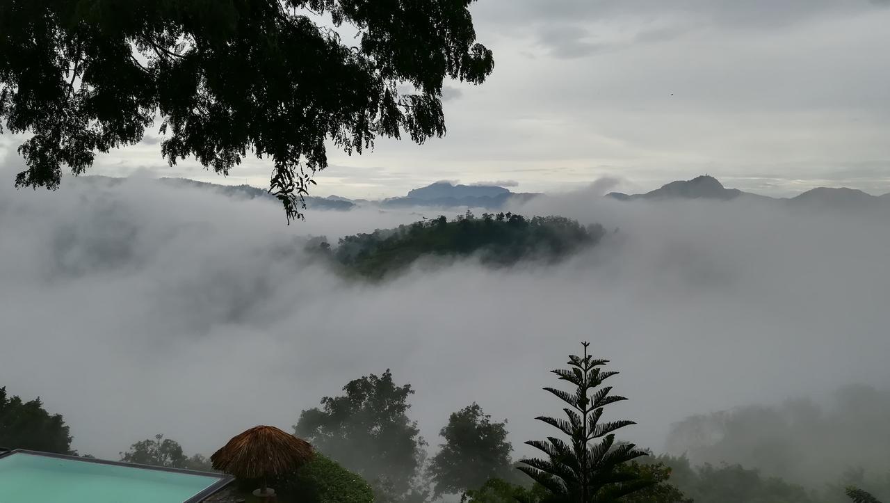 Sky Lodge Канди Экстерьер фото